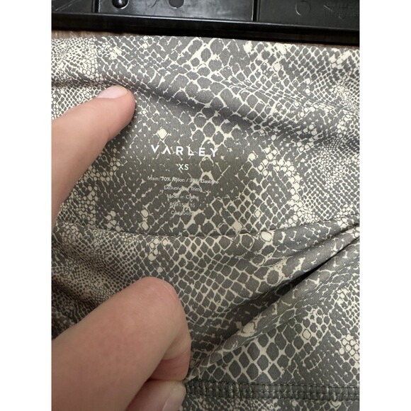 Varley Luna Legging 25" Olive Viper Green Snake Print Gym Run Yoga Size XS - Picture 4 of 6